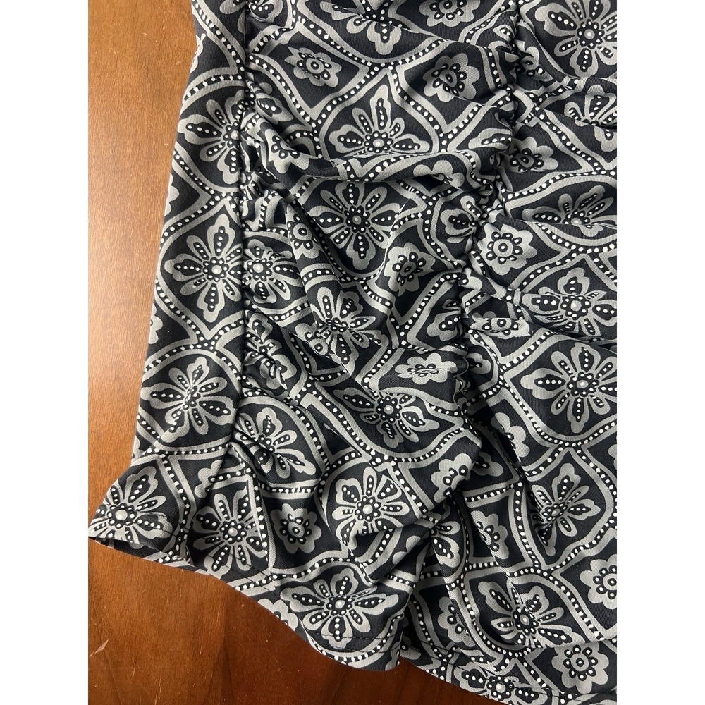 Lands End‎ Tankini Top Women 10 Black White Print Shelf Bra Swimwear - Picture 3 of 7